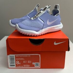 NWT || Nike || Flex Runner || Size 8C